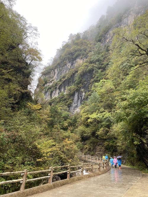 附近周边旅游景点_附近哪里有旅游景点