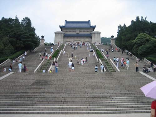 中山陵在哪里_北京中山陵在哪里